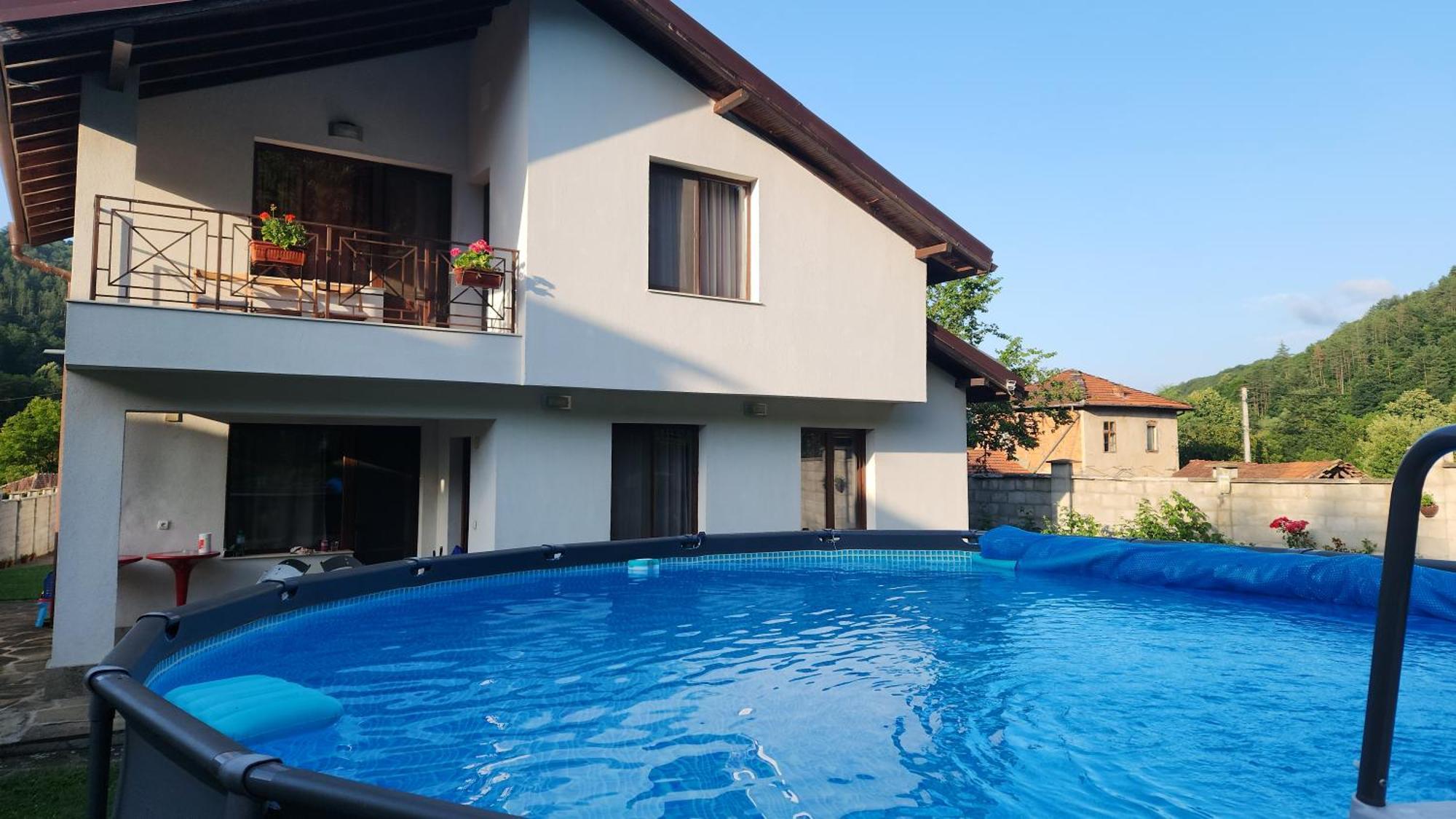 Villa Двете Къщи В Планината Beli Osŭm Esterno foto